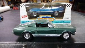 1;18 scale diecast cars
