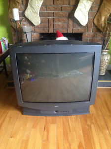 32" RCA CRT TV FOR FREE