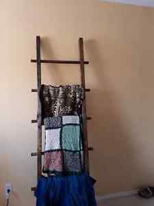 Blanket or towel ladder