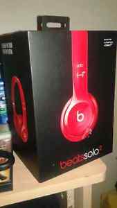 Brand new! Beats Solo2 headphones (wired)