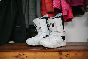 Burton Moto Snowboard Boots - Men's Size 9