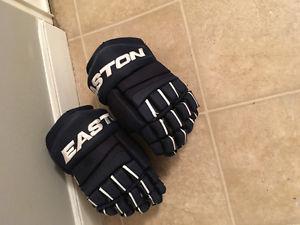 Easton Hockey Gloves