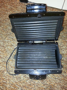 Electric Grill in Good Condition