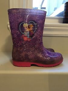 Frozen rain boots Size 13