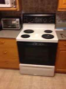 GE Evolution stove for sale - very good condition