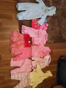 Lot of clothes size 3 months