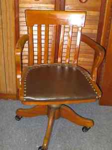 Solid wood Desk ChairChair