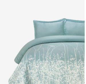 Urban Barn Queen Duvet and Shams
