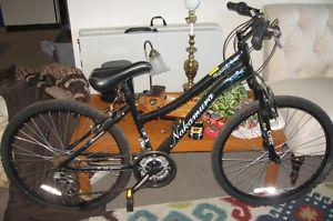 WOMANS NAKAMURA 21 SPEED MOUNTAIN BIKE GREAT CONDITION