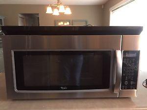 Wanted: Whirlpool microwave oven