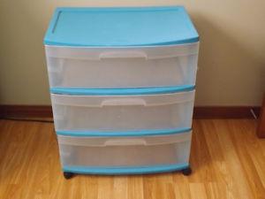 3 drawers container