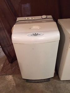 Apartment size washer and dryer
