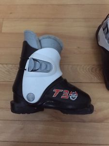 Children ski boots