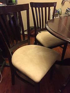 Dining room table with 2 chairs