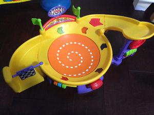 Fisher-Price Lil' Zoomers Spinnin' Sounds Speedway
