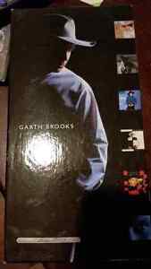Garth Brooks Box Set with Book of Lyrics $20
