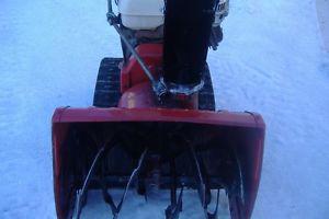 HONDA HS80 SNOW-BLOWER/24"