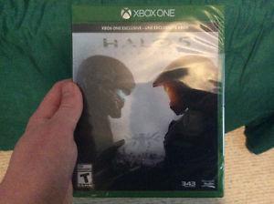 Halo 5 game X BOX one brand new