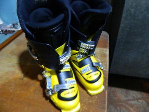 Head downhill ski boots 