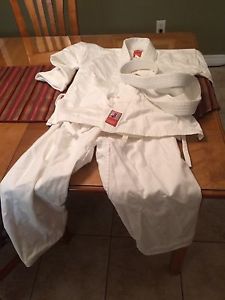 Karate/judo suit for youth