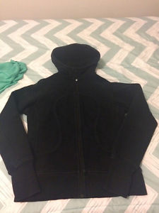 Lululemon Scuba hoodie - black, size 12