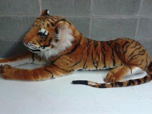 Melissa & Doug (UK) Stuffed Tiger