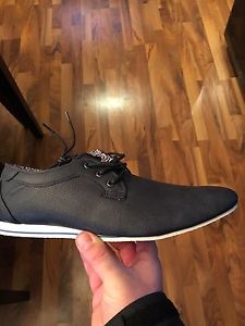 Men's shoe