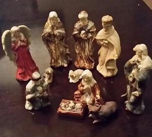 Nativity figurines 11 pc ceramic