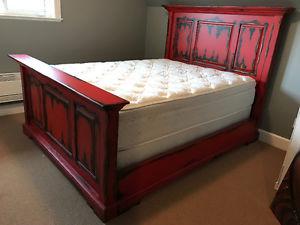 Pebblecreek Queen Bed