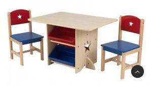 Table with storage and chairs - Kidkraft