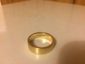 10KT SOLID GOLD BAND