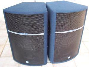 2 speakers for sale! Yorkville Pulse 315's! 400 Watt's each