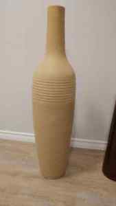 Floor vase