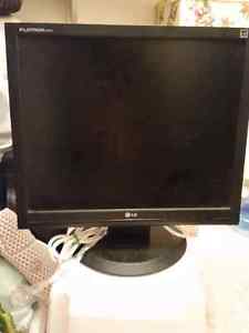 LG FLATRON LS in great working condition