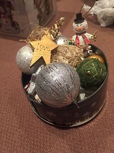 Lot of Approx 20 Christmas Ornaments