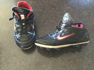 Nike soccer cleats - Childs size: 11.5