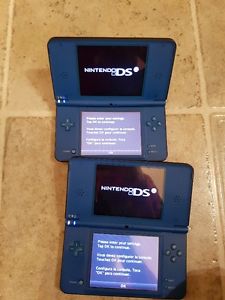 Nintendo DS XL game systems (2) plus 16 games and carry