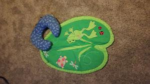 Play Mat & Tummy Time Pillow