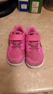 Size 7 Pink Nikes