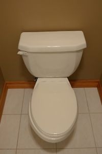 Toilet - American Standard White