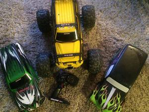 Traxxas 1/10 Summit with mamba monster brushless upgrade