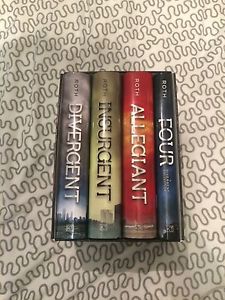 Wanted: Divergent book set