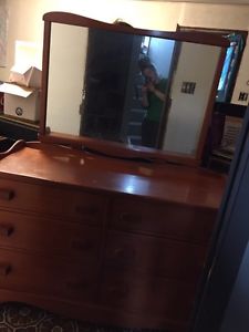 Wanted: Vintage hardwood dresser with mirror