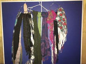 Women's Scarves for sale as Lot
