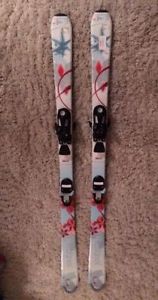 140cm Rossignol Fun Girl skis and poles (105cm)