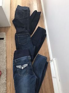 3 Pairs of Skinny maternity jeans