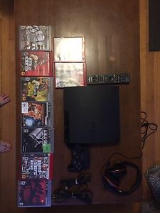 320 gig PS3 with 9 games+ accessories