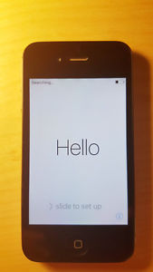 Apple iPhone 4s - 16GB - Black (Unlocked) Smartphone