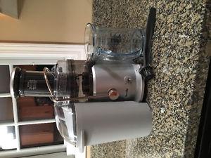 Breville Juicer