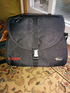 Canon DSLR Lowpro camera bag